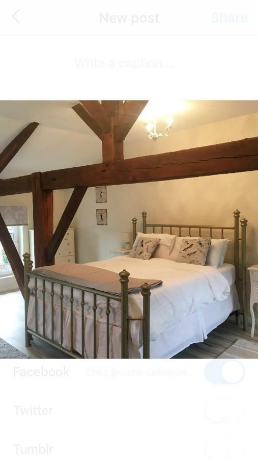 Mazerolles  Chez Broche B&B 외부 사진